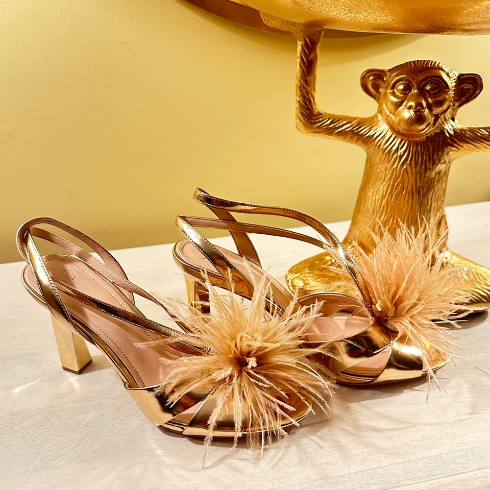NWOT AD & Daughters gold metallic heels